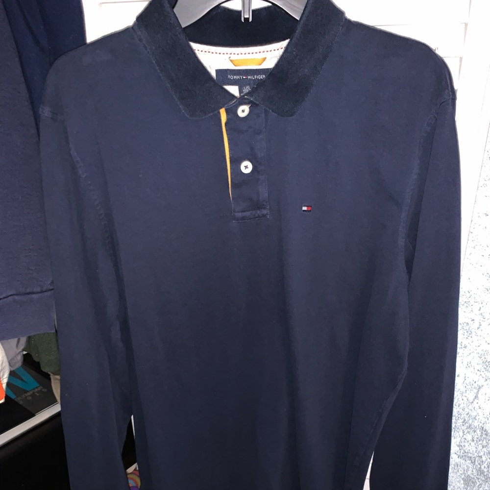 Large Tommy Hilfiger long sleeve collared shirt